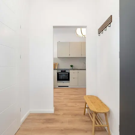 شقة Przytulny Apartmanet Blisko Rynku By Renters بوزنان