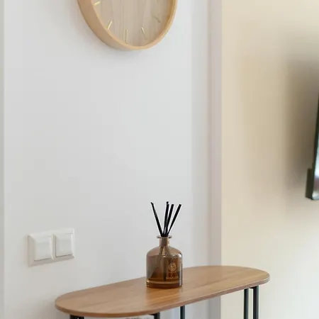 Przytulny Apartmanet Blisko Rynku By Renters